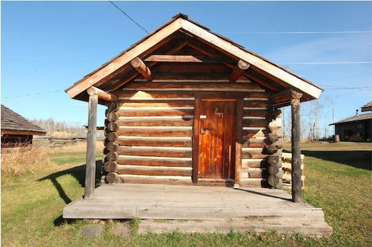 Flying U Ranch Hotel Seventy Mile House Exterior photo